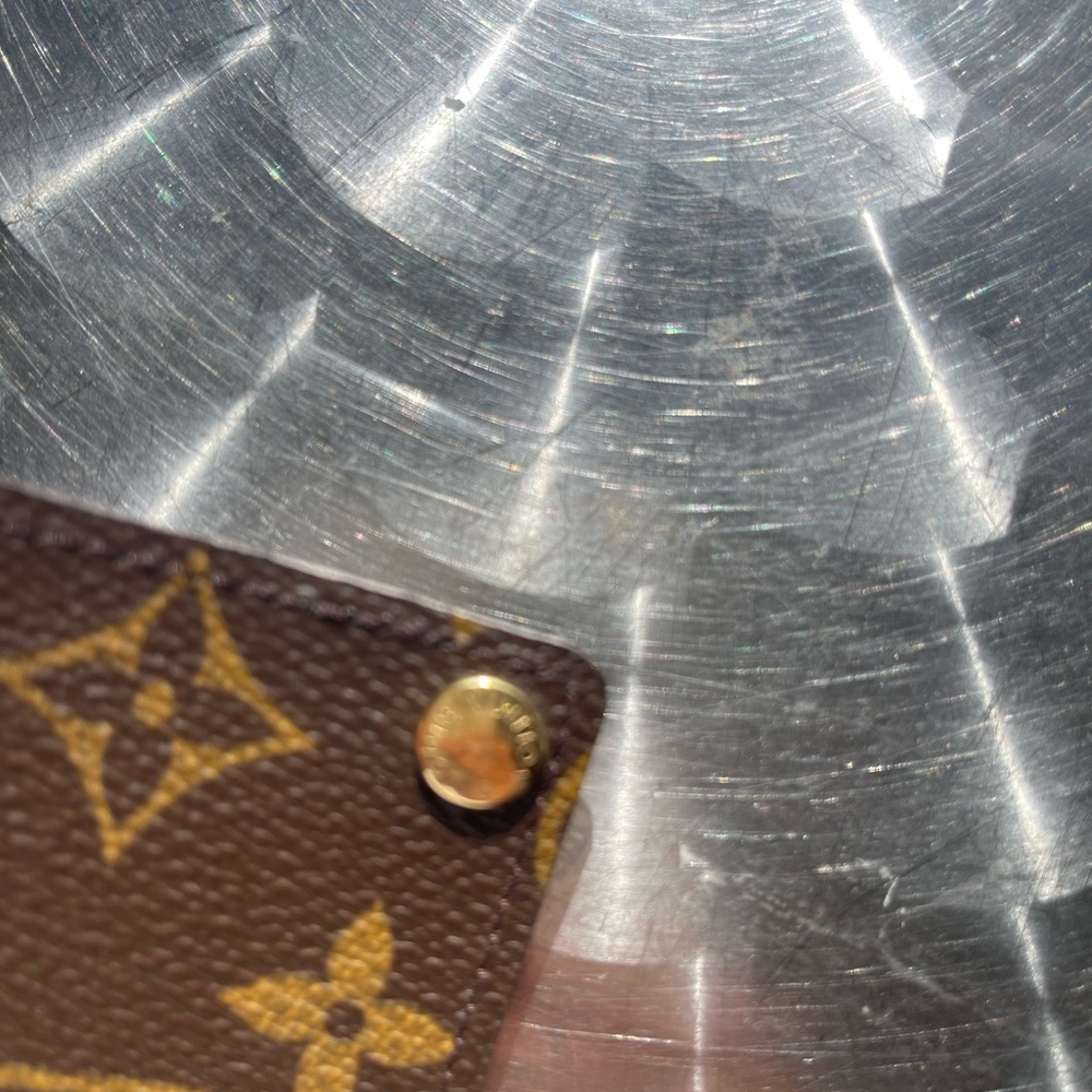 Auth LOUIS VUITTON card case w gold snaps. NBU. missing plastic card sleeves - Picture 4 of 8